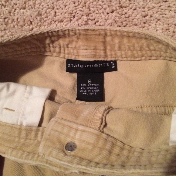 Khaki colored skirt - Picture 3 of 3