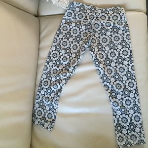Lululemon wunder under floral print crop 4
