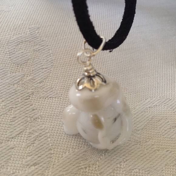 Free-Form Art Glass Pendant - Picture 2 of 3