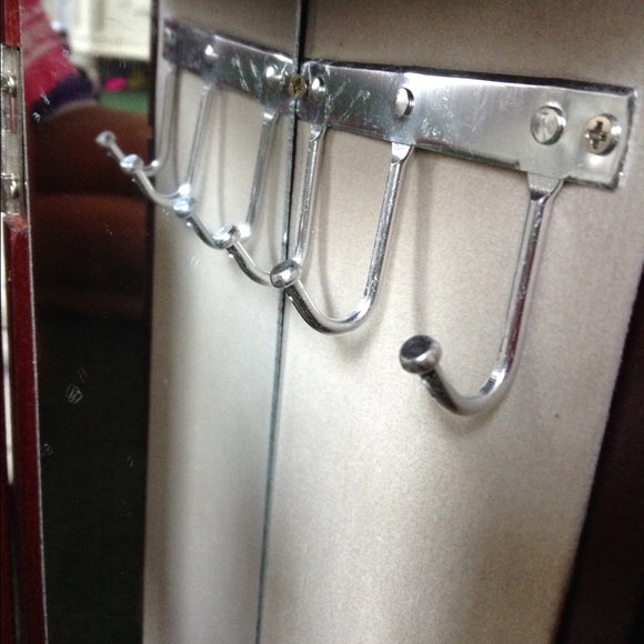 Brown Vintage style jewelry box - Picture 3 of 4