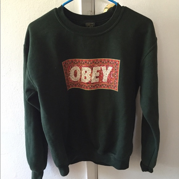 Obey crew neck