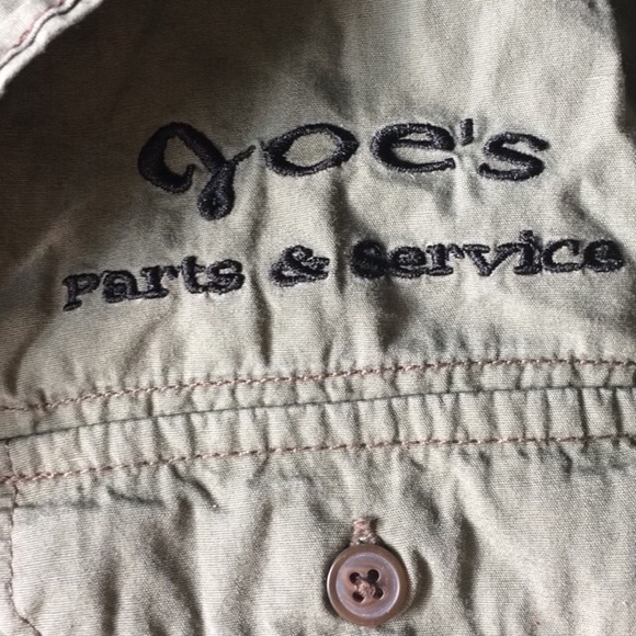 Punky patches button down - Picture 2 of 4