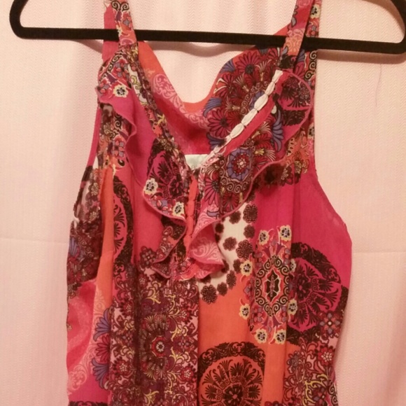 Sleeveless top