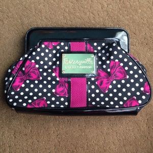Really cute Betsey Johnson Clutch