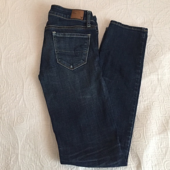 American Eagle Jeans - Dark Wash⭐️