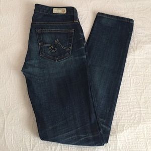 AG Dark Wash Skinny Jeans💫