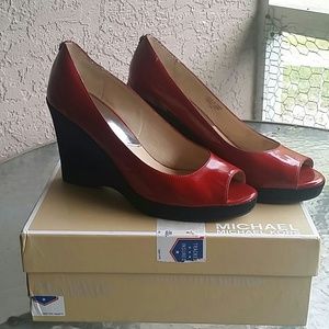 Micheal Kors red wedges
