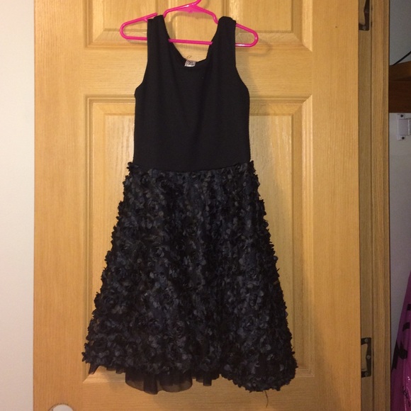 Black Puffy Dress