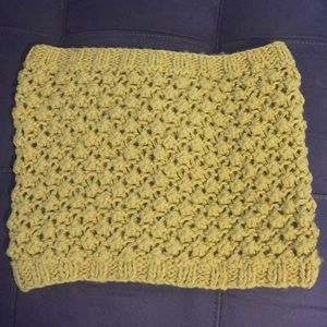 Yellow cowl scarf