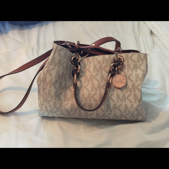 MICHAEL KORS BAG