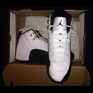 Air Jordan 12 Retro (GS) "Taxi 2013 Release"