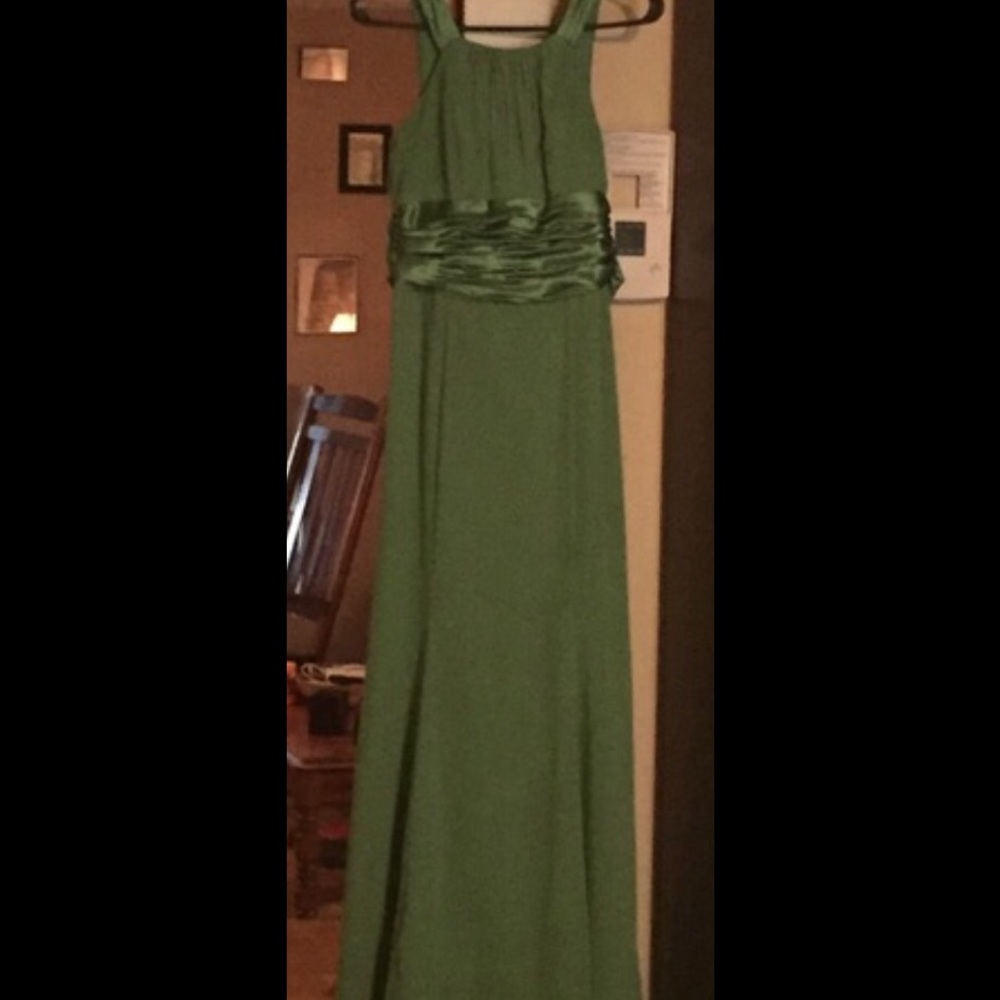 David's Bridal bridesmaid dress green