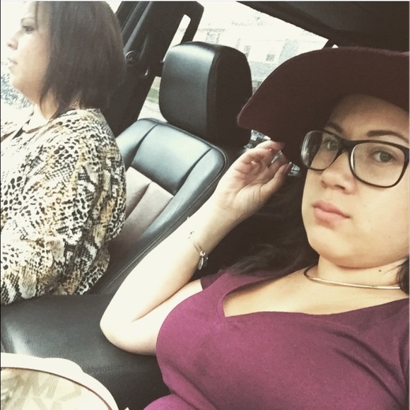 Ox blood/ Maroon Felt Floppy Hat 💅🏾🍁👒