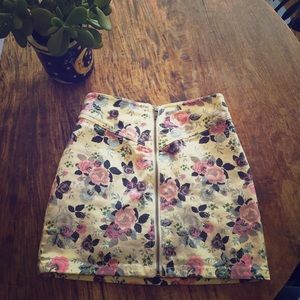 Front zip mini skirt