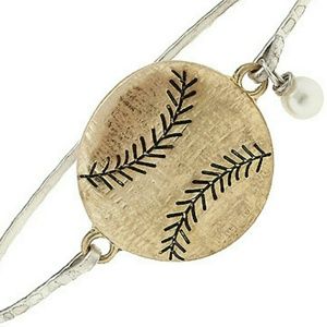 Softball charm bracelt