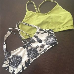 Lululemon sports bra