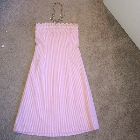 Lily Pod Size 2 Light pink Seersucker Dress