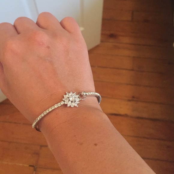 Silver Bangle Bracelet