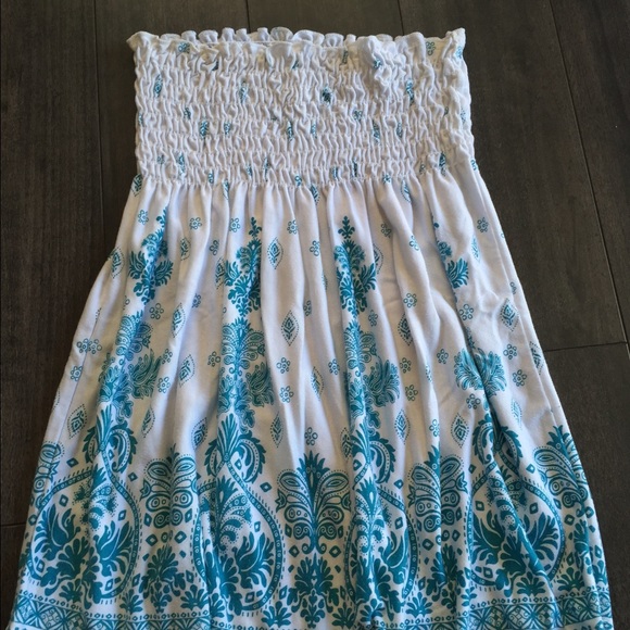 Strapless bohemian tube top