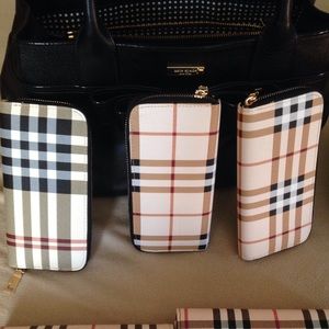 Plaid Wallets ( Make me a offer )