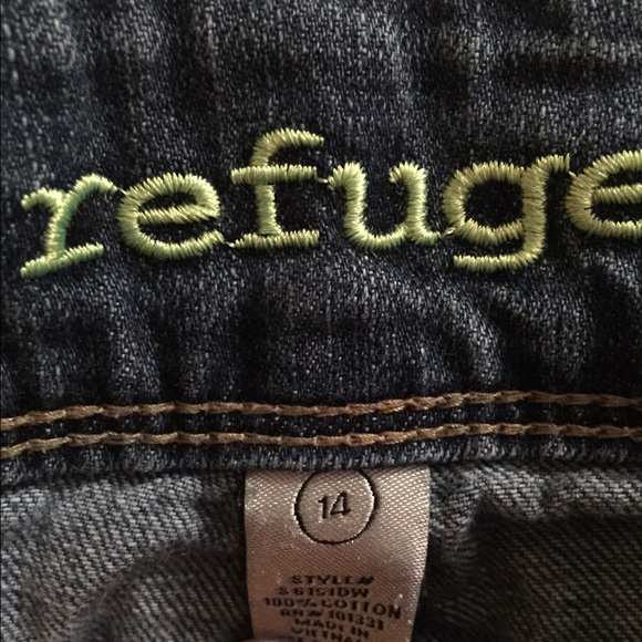 Shorts - Picture 4 of 4