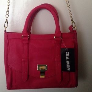 Dark pink Steve Madden crossbody