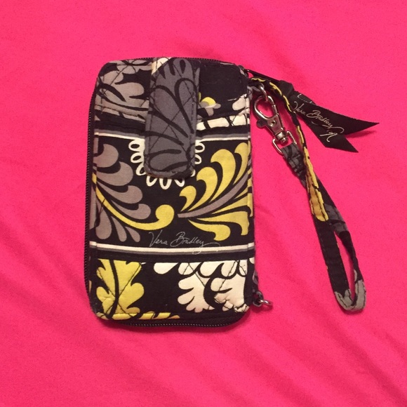 Vera Bradley Accessories - Vera Bradley wristlet