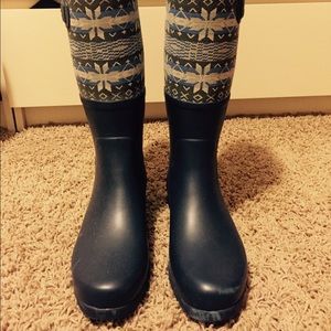 UGG rain boots women's