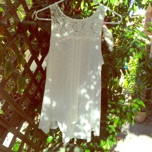 🆕 Hi-low Detailed Top