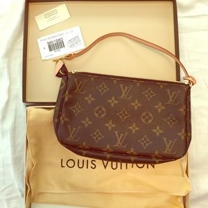 Authentic Louis Vuitton pouch purse