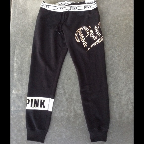 PINK Victoria's Secret Pants - 🎉🎉PINK Victoria Secret Gym Pants
