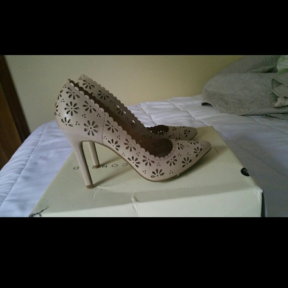Lauren Conrad heels