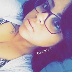 Meet your Posher, Arielle