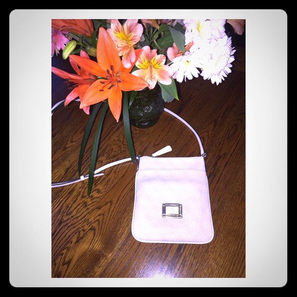 Cross shoulder bag - Picture 1 of 3