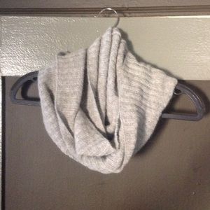 Infinity scarf