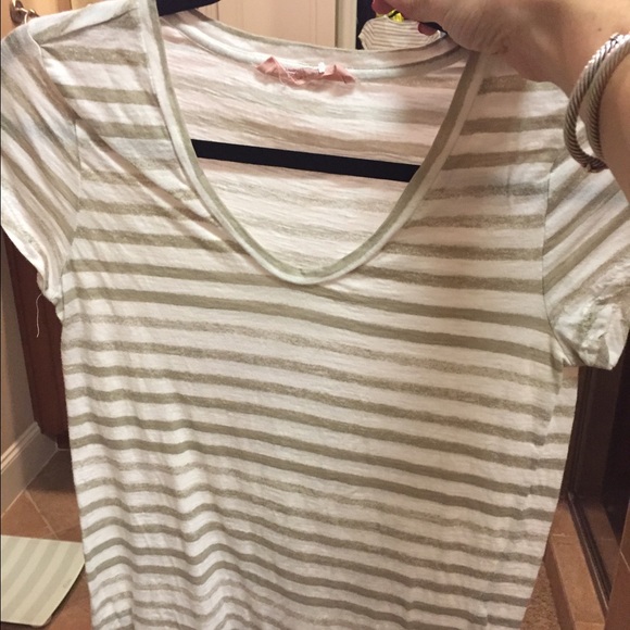 Ann Taylor loft tee💗💗