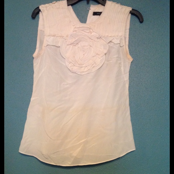 BCBG off white blouse