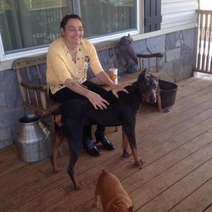 Meet your Posher, Crystal