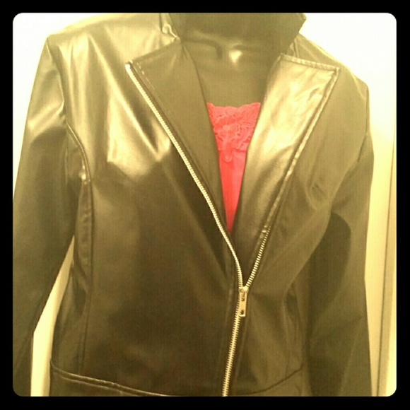 Rocker jacket (Rock out on a DIME PIECE) - Picture 1 of 3