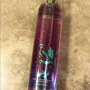 Secret Wonderland Perfume