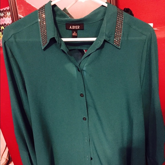 TURQUOISE BLOUSE