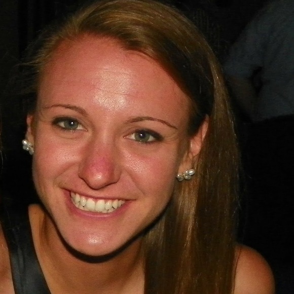 Meet your Posher, Kaitlyn