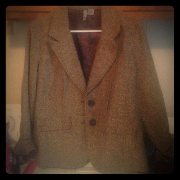 Brown blazer with gold thread