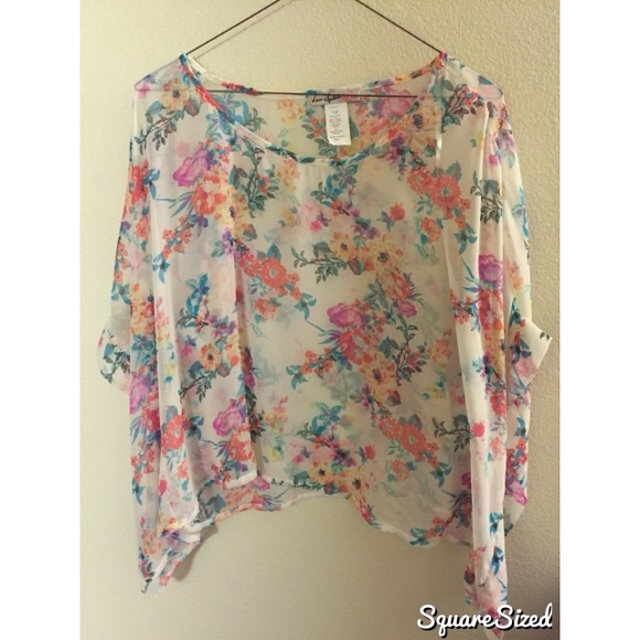 Love Squared Nordstrom White Floral Top