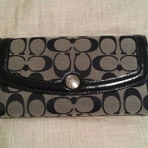 Authentic Coach Wallet
