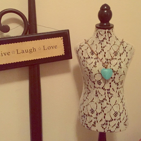 Turquoise heart pendent