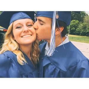 Meet your Posher, Sierra