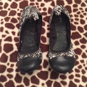 Snake skin print ballet flats