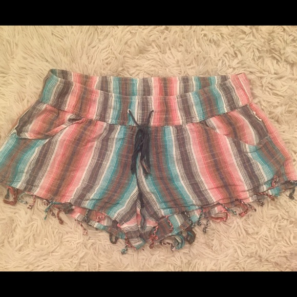 Roxy fringe shorts