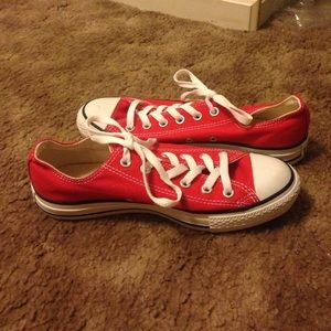 Red converse